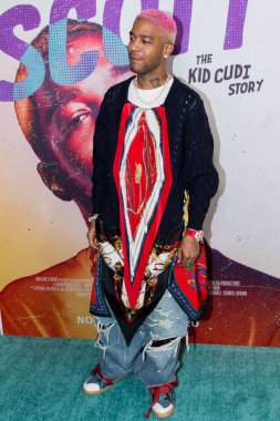 Rapçi Kid Cudi (Scott Ramon Seguro Mescudi), 3 Kasım 2021 tarihinde Los Angeles, Kaliforniya, ABD 'de bulunan The Hammer Museum' daki Billy Wilder Theater 'da düzenlenen Amazon Prime Video' un 
