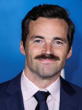 Aktör Ian Harding, 2 Kasım 2021 'de Batı Hollywood, Los Angeles, Kaliforniya, ABD' deki Pasifik Tasarım Merkezi 'nde düzenlenen Los Angeles Orijinal Film' Finch 'in galasına geldi.. 