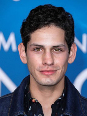 Aktör Matt Bennett, 2 Kasım 2021 'de Batı Hollywood, Los Angeles, Kaliforniya, ABD' deki Pacific Design Center 'da düzenlenen Los Angeles Orijinal Film' Finch 'in galasına geldi.. 