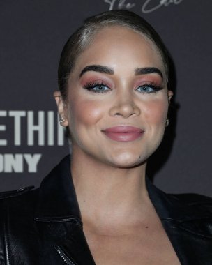 Model Jasmine Sanders, 1 Kasım 2021 'de Hollywood, Los Angeles, Kaliforniya, ABD' de bulunan Beauty and Essex at Dream Hollywood Hotel 'de düzenlenen PrettyLittleThing La Anthony EDIT Fırlatma Partisi' ne geldi..