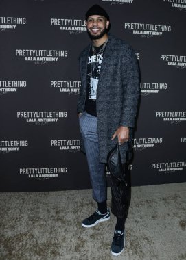 Aktör Sarunas J. Jackson, 1 Kasım 2021 'de Hollywood Oteli' ndeki Beauty and Essex 'te düzenlenen PrettyLittleThing La La Anthony EDIT Fırlatma Partisi' ne gelir.