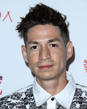 DJ Tony Martinez Darren Dzienciol 'un CARN' ına geldi * EVIL Halloween Party Decada tarafından sunuldu ve Alessandra Ambrosio 'nun sunuculuğunu Doja Cat ve BIA' nın canlı performanslarıyla yaptı.