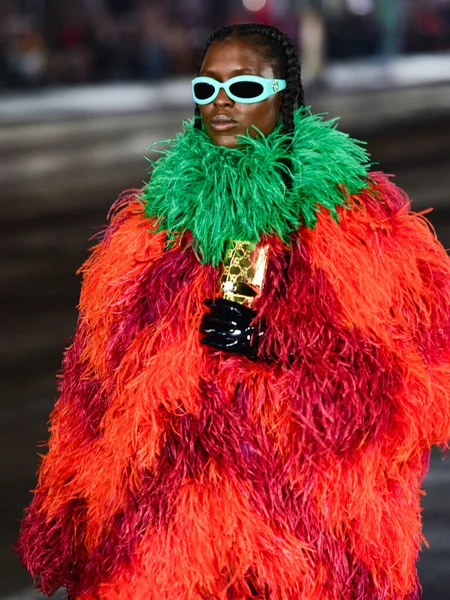 Atriz Modelo Jodie Turner Smith Caminha Passarela Gucci Love Parade — Fotografia de Stock