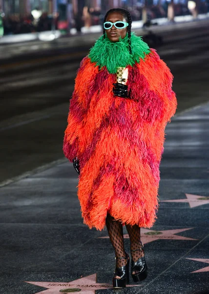 Actriz Modelo Jodie Turner Smith Camina Por Pasarela Desfile Del — Foto de Stock