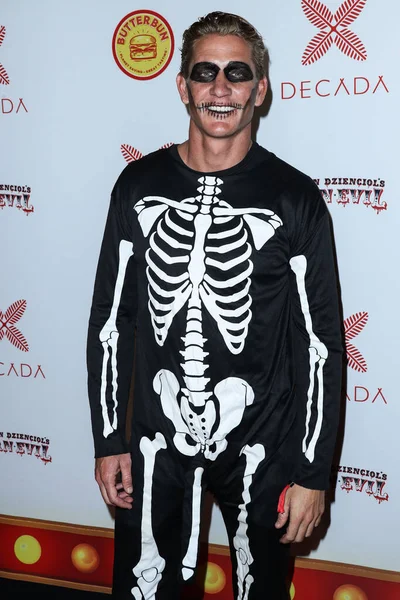 Caleb Davidge Arrives Darren Dzienciol Carn Evil Halloween Party Presented — Stock Photo, Image
