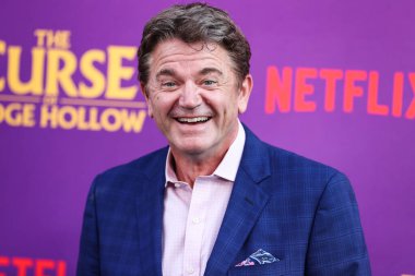 Amerikalı aktör ve komedyen John Michael Higgins, Netflix 'in 