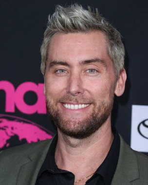Amerikalı şarkıcı Lance Bass, 8 Ekim 2022 'de Sunset Las Palmas Stüdyoları' nda düzenlenen 2022 Çevre Medya Derneği Ödül Töreni 'ne geldi.. 