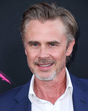 Amerikalı aktör Sam Trammell, 8 Ekim 2022 'de Sunset Las Palmas Stüdyoları' nda düzenlenen 2022 Çevre Medya Derneği Ödül Galasına geldi..