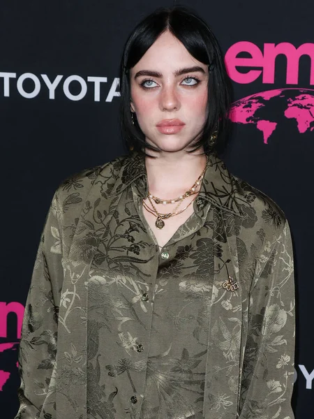 Amerikansk Singer Songwriter Billie Eilish Bär Gucci Anländer Till 2022 — Stockfoto