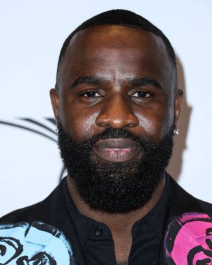 Aktör Terrence Terrell, 29 Ekim 2021 'de Batı Hollywood Oteli' nde düzenlenen GEANCO Vakfı Galası 2021 'e ulaşır.. 