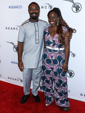 Aktör David Oyelowo ve kuzeni, 29 Ekim 2021 tarihinde Batı Hollywood, Los Angeles, ABD 'de düzenlenen 1 Hotel West Hollywood' daki GEANCO Vakfı Gala 2021 'e geldiler..