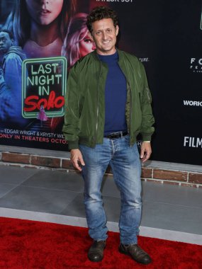 Aktör Alex Winter, 25 Ekim 2021 'de ABD' nin Kaliforniya eyaletinin Los Angeles kentinde bulunan Akademi Sinema Müzesi 'nde düzenlenen Focus Filmlerinin Son Gecesi' nin Los Angeles prömiyerine geldi.