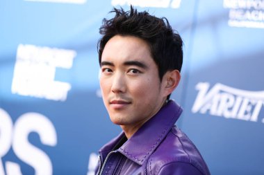 Aktör Justin H. Min, 24 Ekim 2021 'de Newport Beach, Orange County, Kaliforniya, ABD' de düzenlenen Balboa Bay Club and Resort 'ta düzenlenen 22. Geleneksel Newport Sahili Film Festivali - Festival Onurları ve Variety' nin izlenecek 10 Oyuncusu.