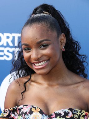 Aktris Saniyya Sidney, 24 Ekim 2021 'de Newport Beach, Orange County, Kaliforniya, ABD' de düzenlenen Balboa Bay Club and Resort 'ta düzenlenen 22. Geleneksel Newport Sahili Film Festivali - Şeref ve Variety' nin izlenecek 10 Oyuncusu.