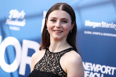Aktris Thomasin McKenzie, 24 Ekim 2021 'de Newport Beach, Orange County, Kaliforniya, ABD' de düzenlenen Festival Onurlu ve Variety 'nin İzlenecek 10 Oyuncusu Festivali' ne geliyor..
