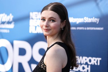 Aktris Thomasin McKenzie, 24 Ekim 2021 'de Newport Beach, Orange County, Kaliforniya, ABD' de düzenlenen Festival Onurlu ve Variety 'nin İzlenecek 10 Oyuncusu Festivali' ne geliyor..