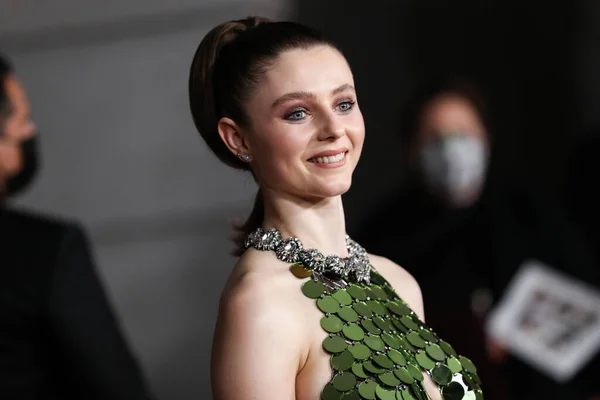 Aktris Thomasin Mckenzie Mengenakan Perhiasan Bvlgari Datang Los Angeles Premiere — Stok Foto