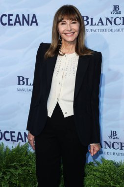 Oyuncu Mary Steenburgen, 23 Ekim 2021 'de Laguna Beach, Orange County, Kaliforniya, ABD' de düzenlenen 14. Geleneksel Oceana Deniz Değişimi Yaz Partisi 'ne geldi.. 