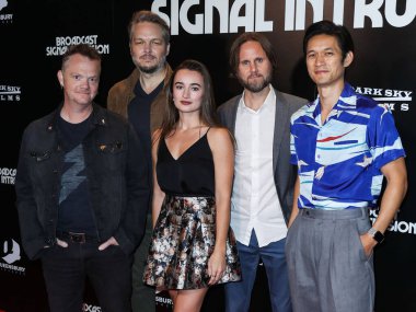 Justin Welborn, Jacob Gentry, Kelley Mack, Ben Lovett ve Harry Shum Jr., 19 Ekim 2021 'de Los Angeles' taki IPIC Westwood Tiyatrosu 'nda yer alan Dark Sky Films ve Queensbury Pictures' ın 