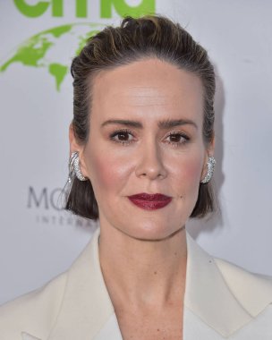 Aktris Sarah Paulson, 16 Ekim 2021 'de GeARBOX LA' da düzenlenen Çevre Medya Derneği (EMA) Ödülleri Galası 'na geldi..