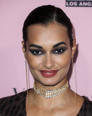 Model Gizele Oliveira, Los Angeles, Kaliforniya, Beverly Hills 'te 16 Ekim 2021' de The Pritzker Estate 'te düzenlenen unutulmaz bir akşam galasına geliyor..