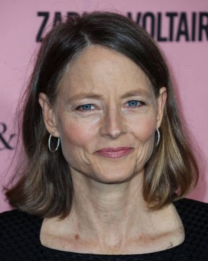 Aktris Jodie Foster, Los Angeles, Kaliforniya 'da 16 Ekim 2021' de The Pritzker Estate 'te düzenlenen Los Angeles Dans Projesi 2021 Gala' ya geldi..