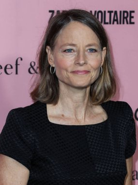Aktris Jodie Foster, Los Angeles, Kaliforniya 'da 16 Ekim 2021' de The Pritzker Estate 'te düzenlenen Los Angeles Dans Projesi 2021 Gala' ya geldi..