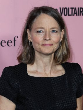 Aktris Jodie Foster, Los Angeles, Kaliforniya 'da 16 Ekim 2021' de The Pritzker Estate 'te düzenlenen Los Angeles Dans Projesi 2021 Gala' ya geldi..