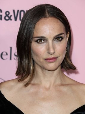 Aktris Natalie Portman, Los Angeles, Kaliforniya 'da 16 Ekim 2021' de The Pritzker Estate 'te düzenlenen Los Angeles Dans Projesi 2021 Gala' ya geldi..