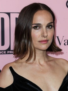 Aktris Natalie Portman, Los Angeles, Kaliforniya 'da 16 Ekim 2021' de The Pritzker Estate 'te düzenlenen Los Angeles Dans Projesi 2021 Gala' ya geldi..