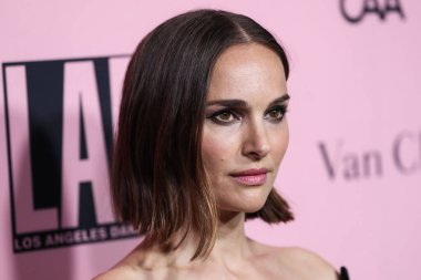 Aktris Natalie Portman, Los Angeles, Kaliforniya 'da 16 Ekim 2021' de The Pritzker Estate 'te düzenlenen Los Angeles Dans Projesi 2021 Gala' ya geldi..
