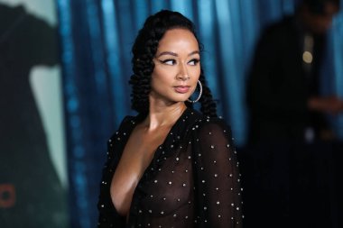Model Draya Michele 13 Ekim 2021 'de Los Angeles, Kaliforniya, ABD' de bulunan Shrine Auditorium ve Expo Hall 'da düzenlenen Netflix' in 