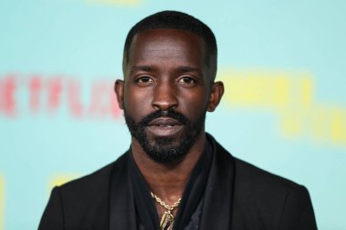Aktör Elijah Kelley 13 Ekim 2021 'de Los Angeles, Kaliforniya, ABD' de bulunan Shrine Auditorium ve Expo Hall 'da düzenlenen Netflix' in 