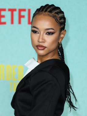 Aktris Karrueche Tran, 13 Ekim 2021 'de Los Angeles, Kaliforniya, ABD' de bulunan Shrine Auditorium ve Expo Hall 'da düzenlenen Netflix' in 