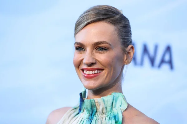 Skådespelerska Januari Jones Anländer Till Den Årliga Oceana Seachange Summer — Stockfoto