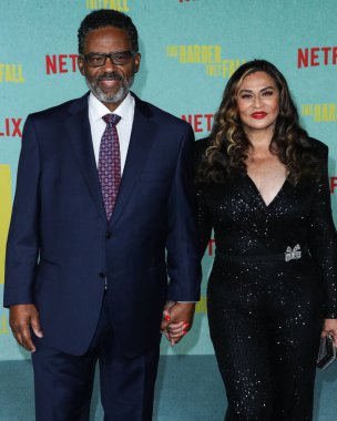 Aktör Richard Lee Lawson ve eşi / iş kadını Tina Knowles Lawson, 13 Ekim 2021 'de Los Angeles, Kaliforniya, ABD' de bulunan Shrine Auditorium ve Expo Hall 'da düzenlenen Netflix' in 'The Harder They Fall' adlı filminin Los Angeles Premiere 'ine geldiler.. 
