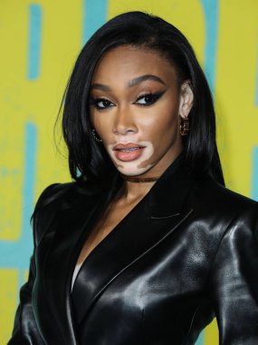 Winnie Harlow, 13 Ekim 2021 'de Los Angeles, Kaliforniya, ABD' deki Shrine Auditorium ve Expo Hall 'da düzenlenen Netflix' in 