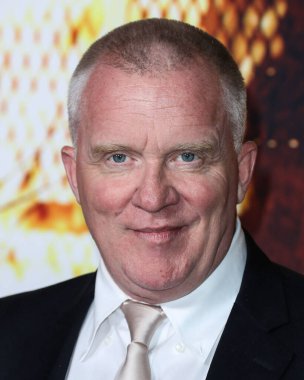 Aktör Anthony Michael Hall, 12 Ekim 2021 'de TCL Çin Tiyatrosu IMAX' te düzenlenen Universal Pictures 'Halloween Kills' in kostüm partisi galasına geldi.. 