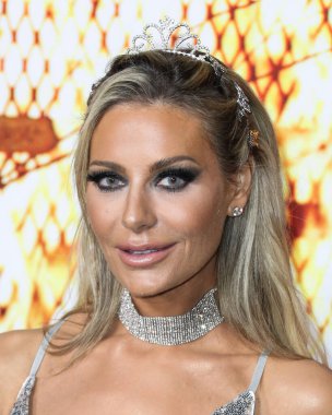 Televizyon kişiliği Dorit Kemsley, 12 Ekim 2021 'de Hollywood, Los Angeles, Kaliforniya, ABD' deki TCL Çin Tiyatrosu IMAX 'te düzenlenen Evrensel Resimlerin Cadılar Bayramı Cinayetlerinin Kostüm Partisi galasına geldi..