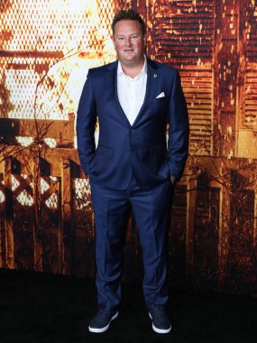 Yapımcı Ryan Freimann, 12 Ekim 2021 'de Hollywood, Los Angeles, Kaliforniya, ABD' de düzenlenen TCL Çin Tiyatrosu IMAX 'ta düzenlenen Evrensel Resimlerin Cadılar Bayramı' nın Kostüm Partisi galasına geldi..