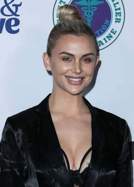 Lala Kent Chega Travel Give 4Th Annual Travel Purpose Fundraiser — Fotografia de Stock