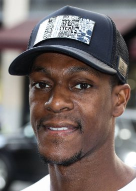 Amerikalı profesyonel basketbolcu Rajon Rondo, Los Angeles Lakers Star Rajon Rondo ile 4 Ekim 2021 tarihinde ABD 'nin Kaliforniya eyaletinin Los Angeles şehrinde düzenlenen Ulusal Taco Günü' ne katıldı. Tacos AF Lakers 'tan Rajon Rondo ile ortak oldu