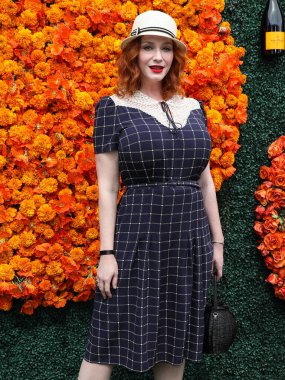 Aktris Christina Hendricks, 2 Ekim 2021 'de ABD' nin Los Angeles eyaletindeki Pacific Palisades, Los Angeles, Kaliforniya eyaletindeki Will Rogers Eyalet Parkı 'nda düzenlenen Veuve Clicquot Polo Classic Los Angeles 2021' e geldi.. 