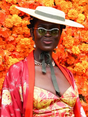 Aktris Jodie Turner-Smith, 2 Ekim 2021 'de ABD' nin Kaliforniya eyaletinin Pacific Palisades kentindeki Will Rogers Eyalet Parkı 'nda düzenlenen Veuve Clicquot Polo Classic Los Angeles 2021' e geldi.. 