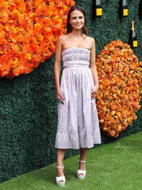 Aktris Jordana Brewster, Los Angeles Klasik Los Angeles 2021 tarihli Veuve Clicquot Polo Classic Los Angeles 2021 'e 2 Ekim 2021 tarihinde Pasifik Palisades, Los Angeles, Kaliforniya, ABD' de gerçekleştirildi.. 