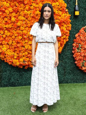 Aktris Julia Jones, Los Angeles Klasik Veuve Clicquot Polo 2021 tarihli Los Angeles 2021 tarihli Pasifik Palisades, Los Angeles, Kaliforniya, ABD 'deki Will Rogers Eyalet Tarihi Parkı' na geldi.