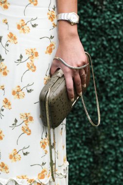 Aktris Sofya Pernas, 2 Ekim 2021 'de ABD' nin Los Angeles eyaletinin Pacific Palisades kentindeki Will Rogers Eyalet Parkı 'nda düzenlenen Veuve Clicquot Polo Classic Los Angeles 2021' e geldi..