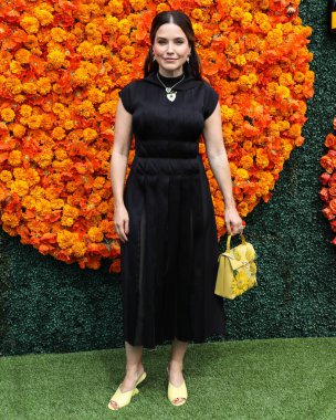 Aktris Sophia Bush, 2 Ekim 2021 'de ABD' nin Los Angeles, Kaliforniya eyaletinin Pacific Palisades kentindeki Will Rogers Eyalet Tarihi Parkı 'nda düzenlenen Veuve Clicquot Polo Classic Los Angeles 2021' e geldi..