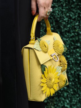 Aktris Sophia Bush, 2 Ekim 2021 'de ABD' nin Los Angeles, Kaliforniya eyaletinin Pacific Palisades kentindeki Will Rogers Eyalet Tarihi Parkı 'nda düzenlenen Veuve Clicquot Polo Classic Los Angeles 2021' e geldi..