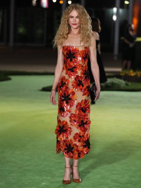 Rodarte elbisesi giyen aktris Nicole Kidman, 25 Eylül 2021 'de ABD' nin Kaliforniya eyaletinin Los Angeles kentinde bulunan Akademi Sinema Filmleri Müzesi 'nin açılış galasına geldi.. 